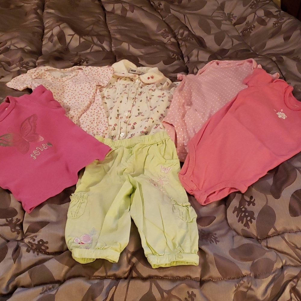 5 shirts 6-9mos girls, 1 pant 6-9 mo